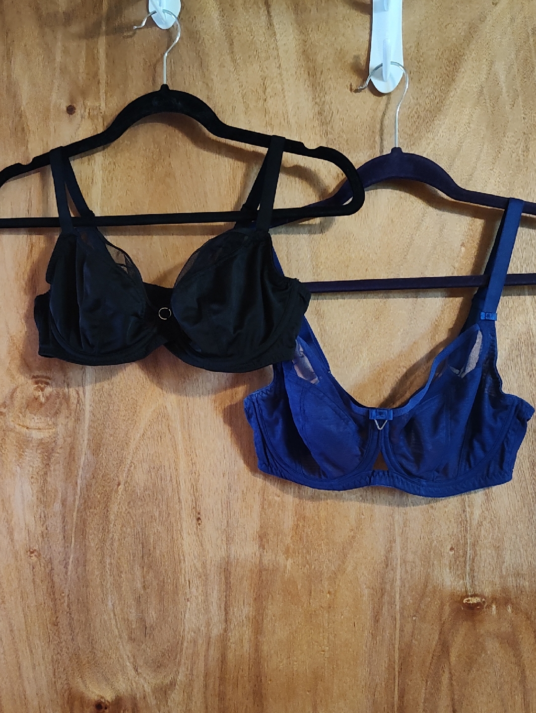 *Lot Of 2* Curvy Kate Balcony Bras Black Cobalt Blue Mesh Satin Underwire 34dd